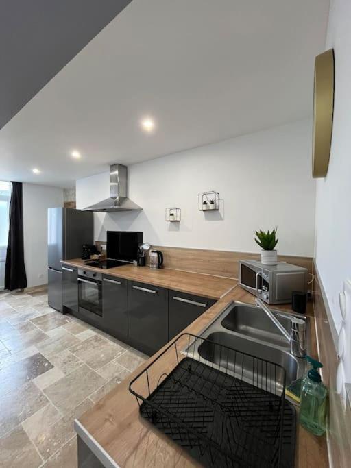 Charmante Maison De Bourg Cosy Acces Wifi Sepmes Exterior photo
